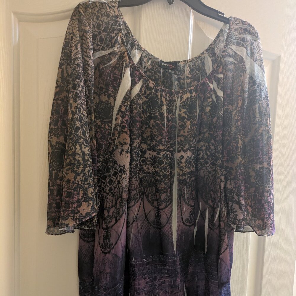Women's adorable blouse